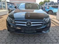 Gebraucht Mercedes E220 194 PS (142 kW) 2018 Schwarz Limousine