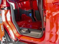 Gebraucht Ford Transit Limited 101 PS (74 kW) 2025 Fantastic rot