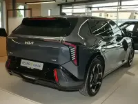 Neu Kia EV4 150 kW (204 PS) 2026 Pentametal grau Limousine