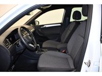 Gebraucht VW Tiguan Move 150 PS (110 kW) 2023 Pure white SUV