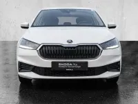 Gebraucht Skoda Fabia Active 80 PS (58 kW) 2023 Candyweiß Kleinwagen