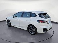 Gebraucht BMW 218 Active Tourer M Sport 136 PS (100 kW) 2024 Weiß Van / Kleinbus