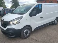 Gebraucht Renault Trafic 120 PS (88 kW) 2017 Weiß Van / Kleinbus