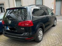 Gebraucht VW Sharan 170 PS (125 kW) 2011 Schwarz Van / Kleinbus