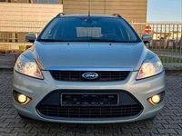 Usata Ford Focus 95 CV (69 kW) 2010 Andere farben Station wagon