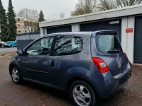Gebraucht Renault Twingo 75 PS (55 kW) 2008 Grün Kleinwagen