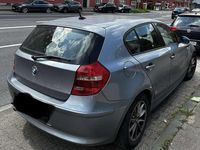 Gebraucht BMW 116 122 PS (89 kW) 2008 Blau Kleinwagen