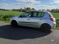 Gebraucht Renault Clio II 75 PS (55 kW) 2006 Grau Kleinwagen