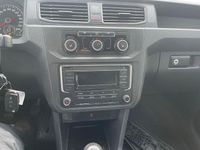 Gebraucht VW Caddy 102 PS (75 kW) 2016 Weiß Van / Kleinbus