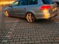 Gebraucht VW Passat R 299 PS (219 kW) 2013 Blau Kombi