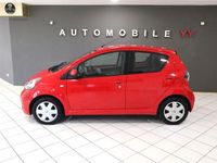 Gebraucht Toyota Aygo Cool 68 PS (50 kW) 2010 Rot Kleinwagen