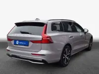 Gebraucht Volvo V60 145 PS (106 kW) 2025 Kombi