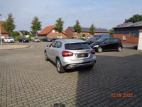 gebraucht Mercedes GLA180 Urban, Navi, PTS, SHZ, Navi, 8fach Temp.