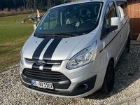 Gebraucht Ford Tourneo Titanium 155 PS (114 kW) 2014 Silber Van / Kleinbus