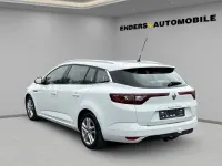 Gebraucht Renault Mégane 140 PS (102 kW) 2019 Weiß Kombi
