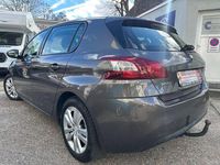 Gebraucht Peugeot 308 110 PS (80 kW) 2015 Other Limousine