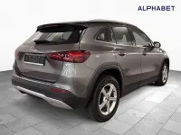 Gebraucht Mercedes GLA180 116 PS (85 kW) 2023 Grau SUV
