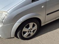 Gebraucht Opel Meriva 101 PS (74 kW) 2005 Silber Van / Kleinbus