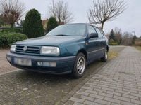 Second-hand VW Vento 75 CP (55 kW) 1996 Verde Berlinǎ
