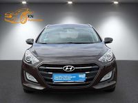 Gebraucht Hyundai i30 110 PS (80 kW) 2017 Braun Kombi
