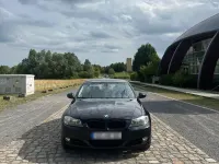 Gebraucht BMW 318 143 PS (105 kW) 2009 Schwarz Limousine