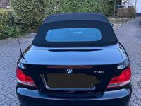 Gebraucht BMW 118 Cabriolet 143 PS (105 kW) 2008 Schwarz Cabrio
