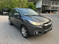 Gebraucht Hyundai ix35 Premium 136 PS (100 kW) 2010 Grau SUV