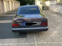 Gebraucht Mercedes E200 118 PS (86 kW) 1992 Limousine