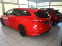 Gebraucht Ford Focus ST-Line 150 PS (110 kW) 2017 Rot Limousine