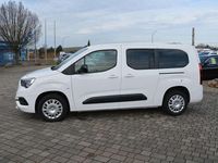Gebraucht Opel Combo Life Elegance 131 PS (96 kW) 2022 Jadeweiß Van / Kleinbus