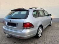 Gebraucht VW Golf VI Trendline 105 PS (77 kW) 2013 Silber Kleinwagen