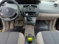 Używany Renault Scénic Authentique 107 KM (78 kW) 2003 Szary Minivan