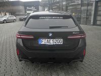 Gebraucht BMW 520 Performance 197 PS (144 kW) 2026 Grau Kombi