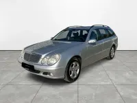 Gebraucht Mercedes E220 150 PS (110 kW) 2005 Silber Kombi