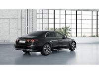 Gebraucht Mercedes E200 Avantgarde 204 PS (150 kW) 2025 Schwarz Limousine