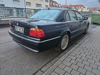 Gebraucht BMW 735 238 PS (175 kW) 2001 Blau Limousine