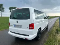Gebraucht VW Caravelle 140 PS (102 kW) 2013 Weiß Van