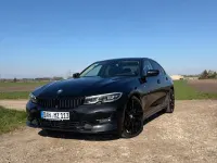 Gebraucht BMW 330 Sport Line 265 PS (194 kW) 2019 Schwarz Limousine