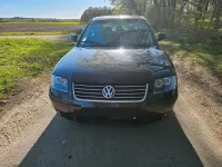 Second-hand VW Passat 125 CP (91 kW) 2004 Negru Berlinǎ