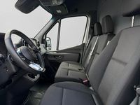 Second-hand Mercedes E-Sprinter 73 kW (100 CP) 2024 Alb Van