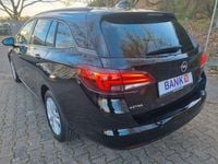 Gebraucht Opel Astra Edition 150 PS (110 kW) 2018 Black meet kettle Kombi