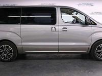 Gebraucht Hyundai H-1 170 PS (125 kW) 2017 Creamy white / sol Van / Kleinbus