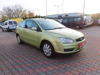 Gebraucht Ford Focus Style 101 PS (74 kW) 2007 Gelb Limousine