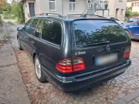 Gebraucht Mercedes E240 Avantgarde 170 PS (125 kW) 2002 Schwarz Kombi