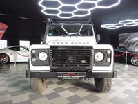Gebraucht Land Rover Defender SE 122 PS (89 kW) 2013 Weiß Kombi