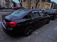 Gebraucht BMW 320 Advantage 184 PS (135 kW) 2017 Schwarz Limousine