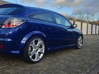 Gebraucht Opel Astra GTC Edition 200 PS (147 kW) 2006 Blau Coupé