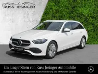 Gebraucht Mercedes C200 Avantgarde 163 PS (119 kW) 2023 Weiß Limousine