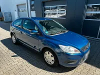 Gebraucht Ford Focus 90 PS (66 kW) 2008 Blau Kleinwagen