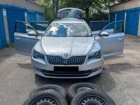 Gebraucht Skoda Superb LAURIN & KLEMENT 150 PS (110 kW) 2017 Silber Kombi
